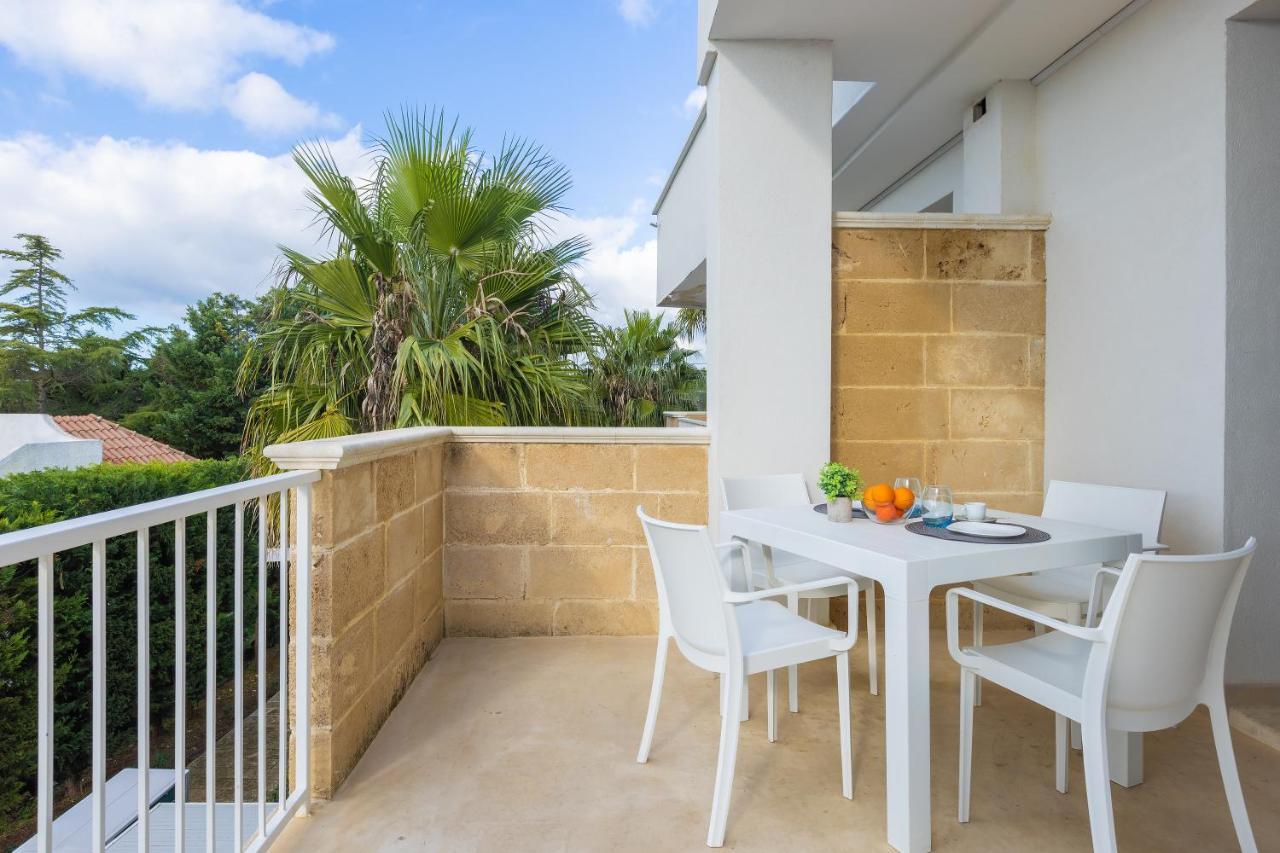 Aparthotel Residence Ludovica - Piscina Panoramica Vista Mare Santa Maria al Bagno Dış mekan fotoğraf
